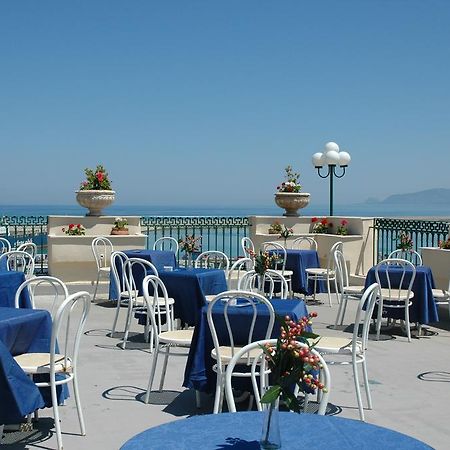 Grand Hotel Delle Terme 泰尔米尼伊梅雷塞 外观 照片
